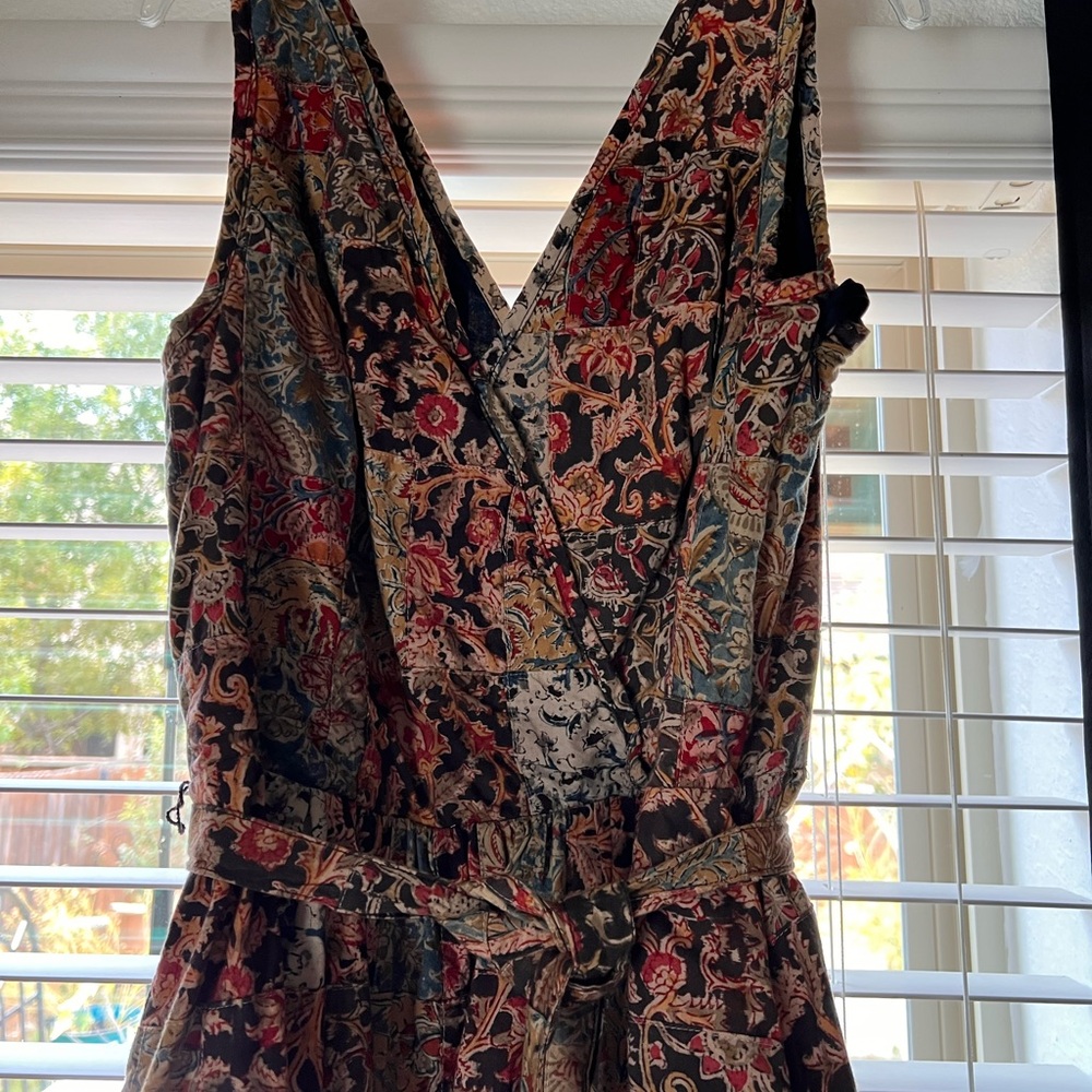Tommy Hilfiger Red and Black Floral Dress - Picture 2 of 6